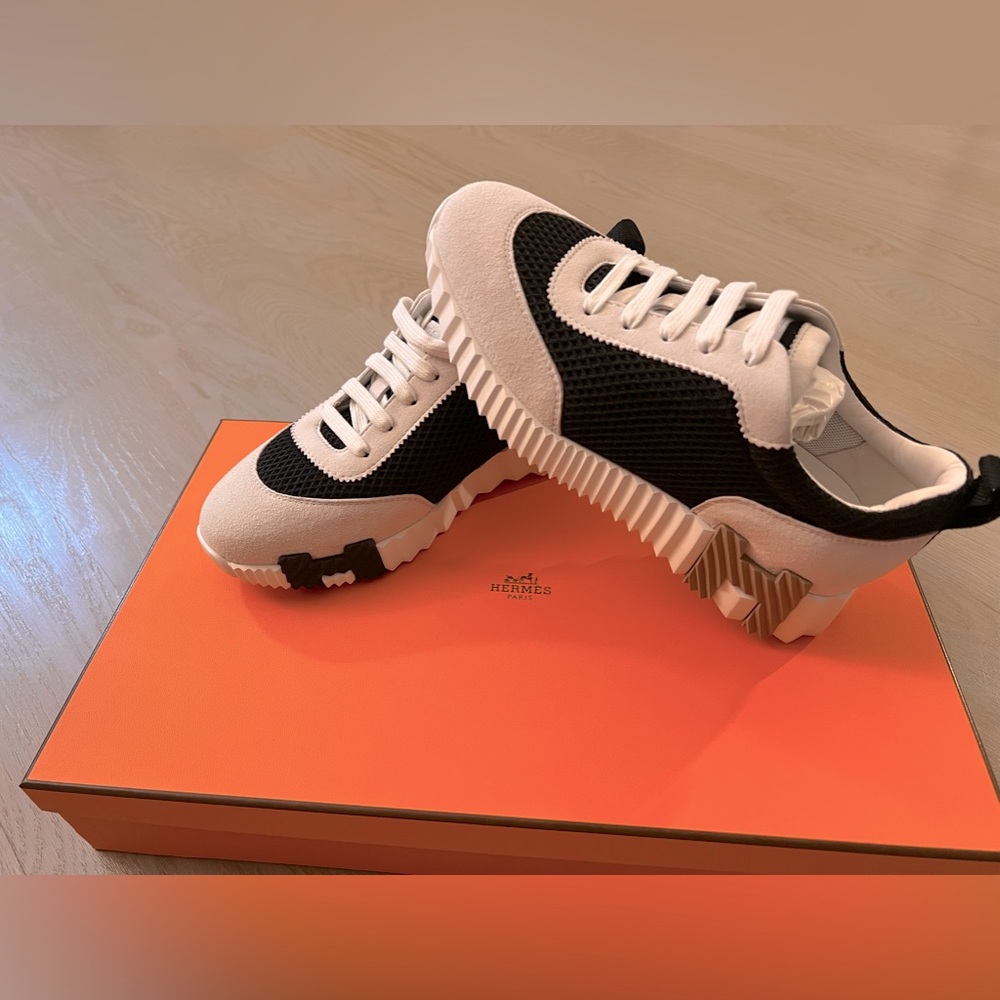 BNIB Hermes Bouncing Sneaker